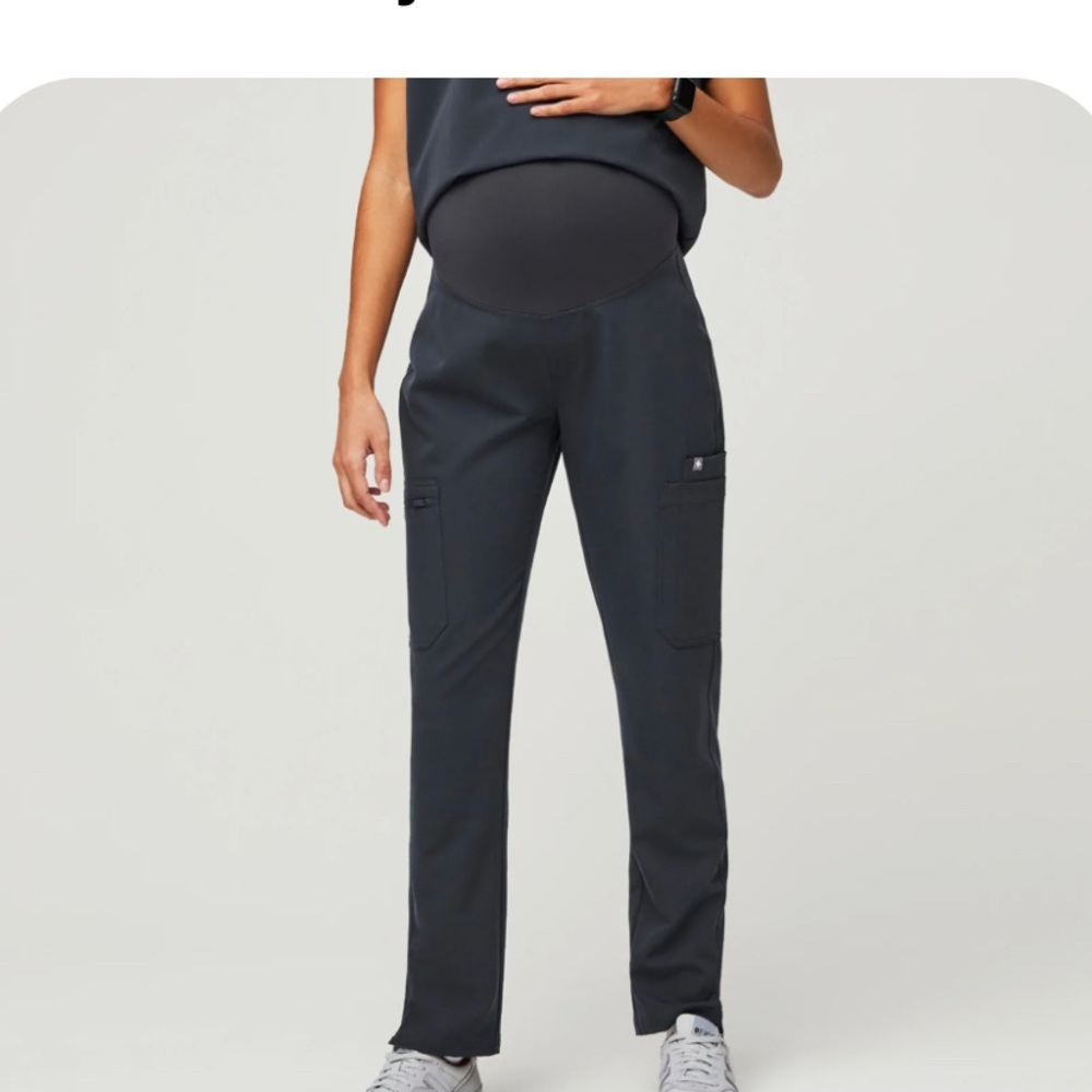 Figs Night Sky Yola Maternity Scrub Pants - XSP - great conditions